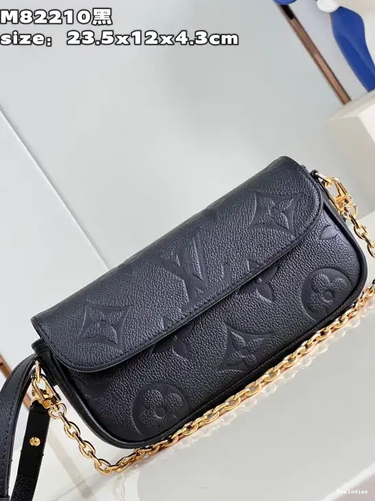 Cheap on Wallet LOUIS Ivy-23.5*12*4.3cm Chain VUITTON 0619